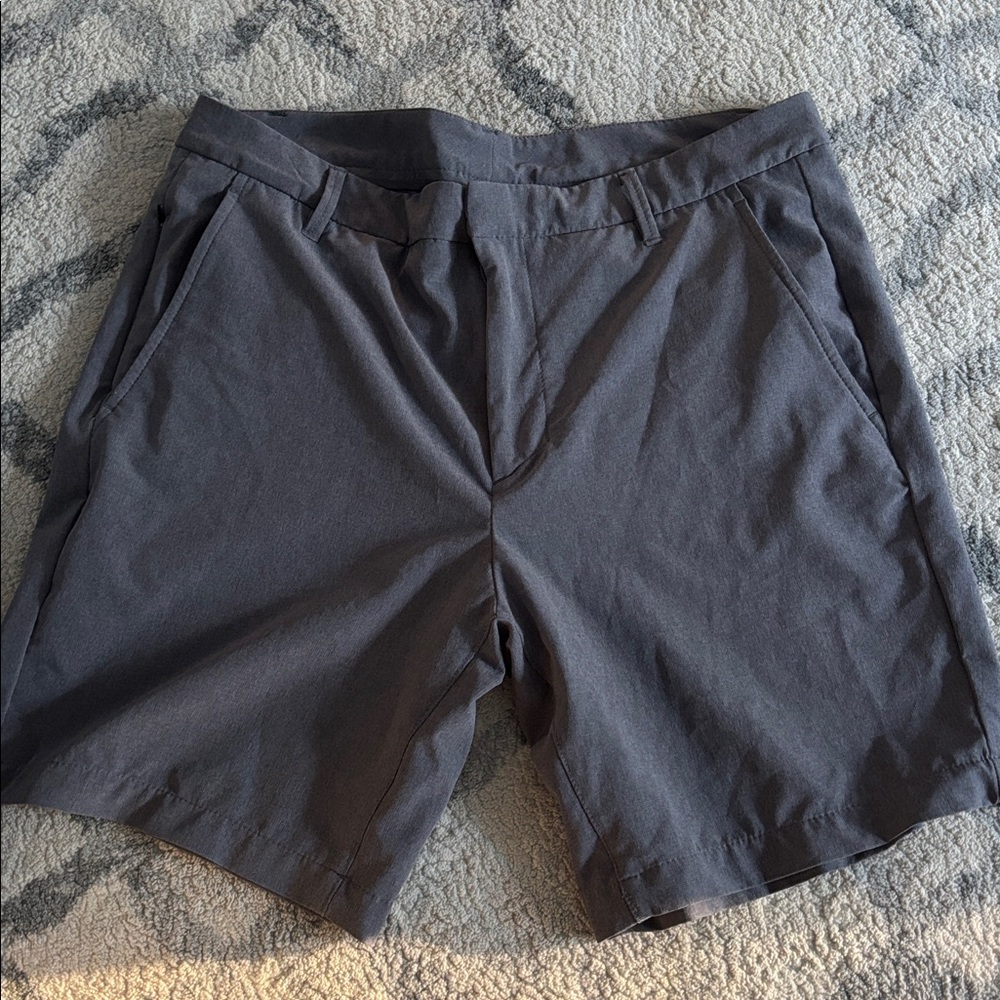 All in Motion Gray Men's Shorts size 36 inseam 7.5